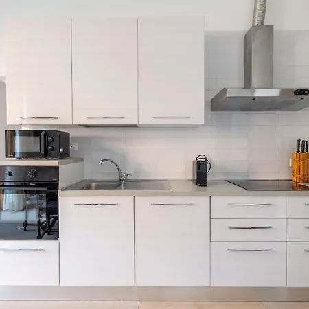 Gastone Rossi 12 ,1- Prime Apartment